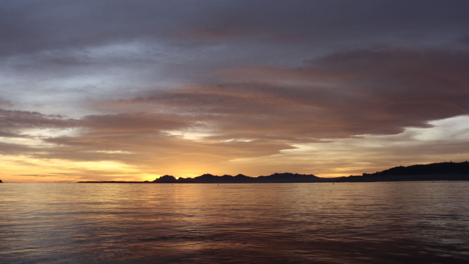 Canon EOS 700D (EOS Rebel T5i / EOS Kiss X7i) sample photo. Cap d'antibes, antibes, sky photography