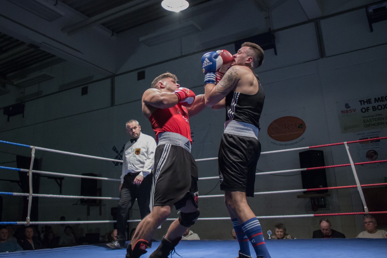 Canon EOS 700D (EOS Rebel T5i / EOS Kiss X7i) sample photo. Sport, box, amateur boxing photography