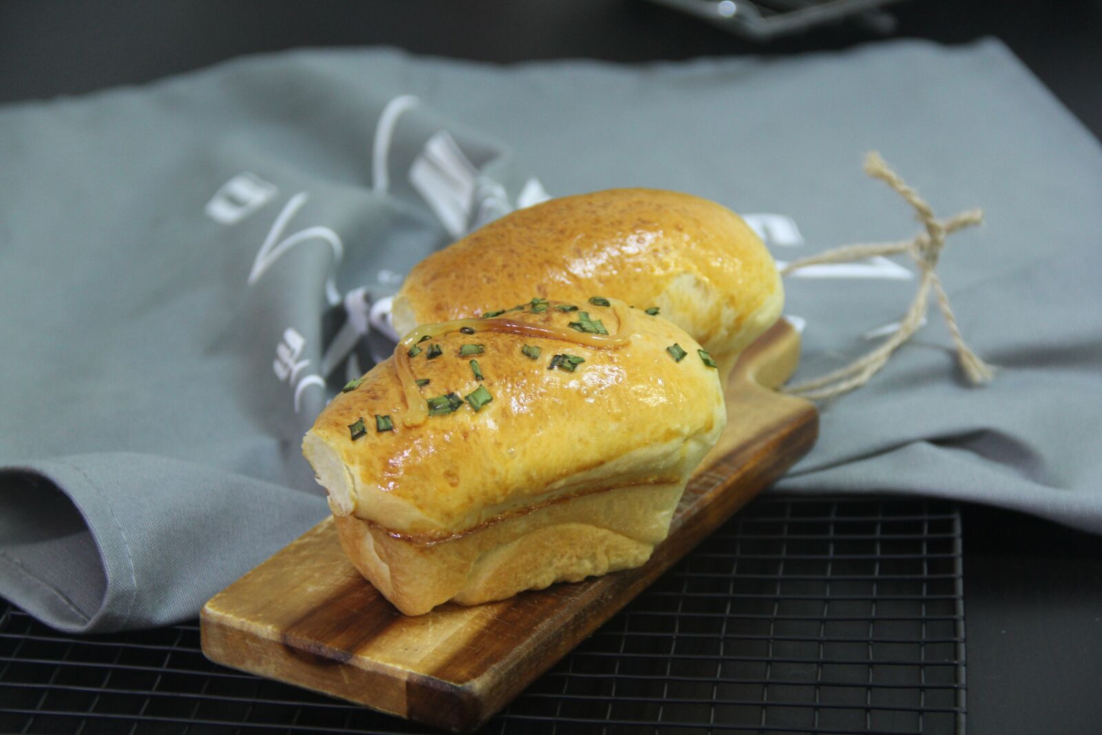 Canon EOS 60D sample photo. Bread, baking, food photography