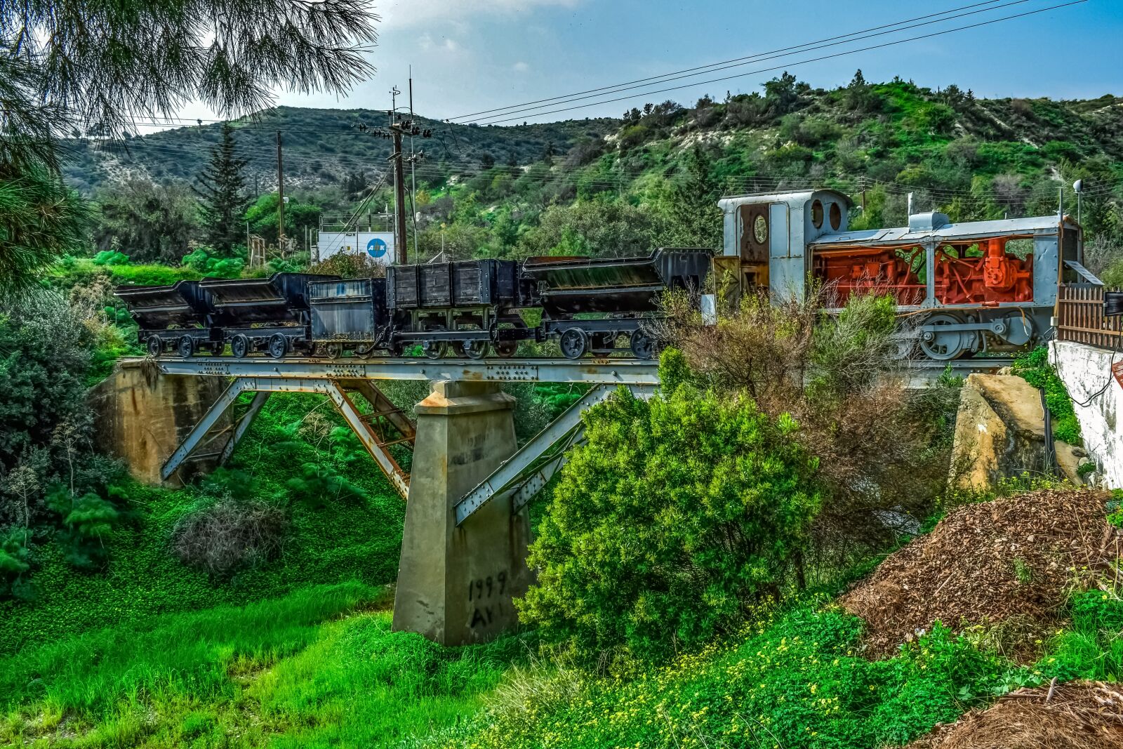 Nikon D3300 sample photo. Train, mine train, bridge photography