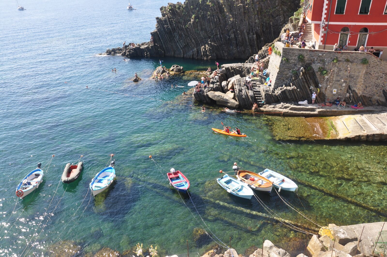 Nikon D90 sample photo. Boats, bay, mediterriane photography