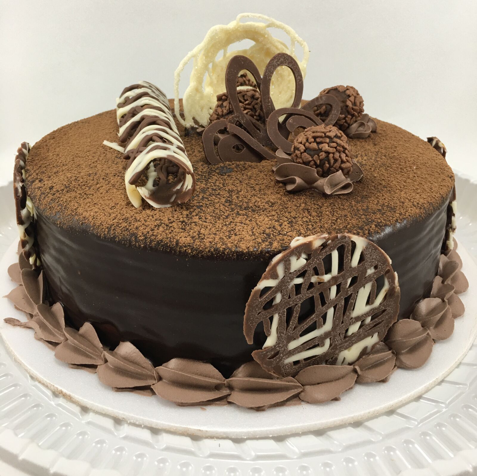 iPhone 6s Plus back camera 4.15mm f/2.2 sample photo. Pie, chocolate, the sweet photography