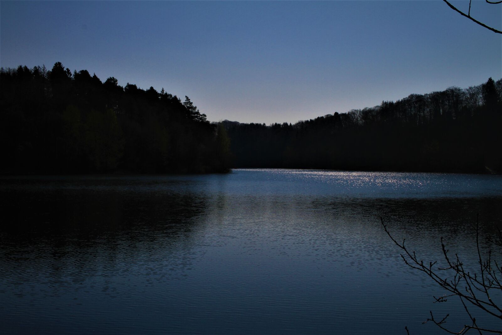 Canon EOS 7D sample photo. Dam, water, sky photography