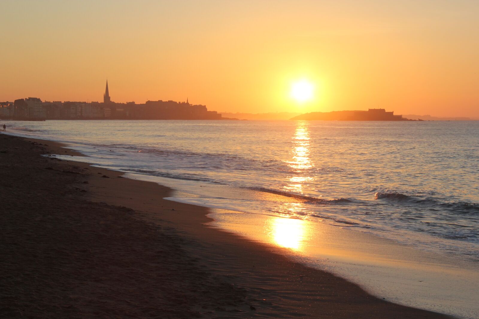 Canon EOS 550D (EOS Rebel T2i / EOS Kiss X4) sample photo. Saint malo, st malo photography