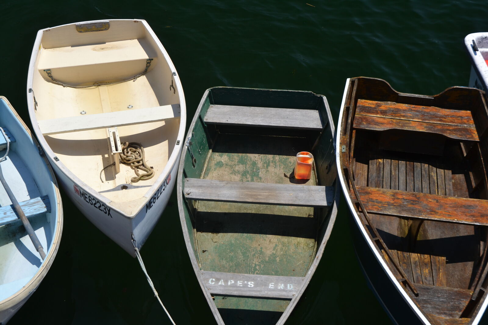 Nikon AF-S DX Nikkor 18-70mm F3.5-4.5G ED-IF sample photo. Boats, rowboats, rowboat photography