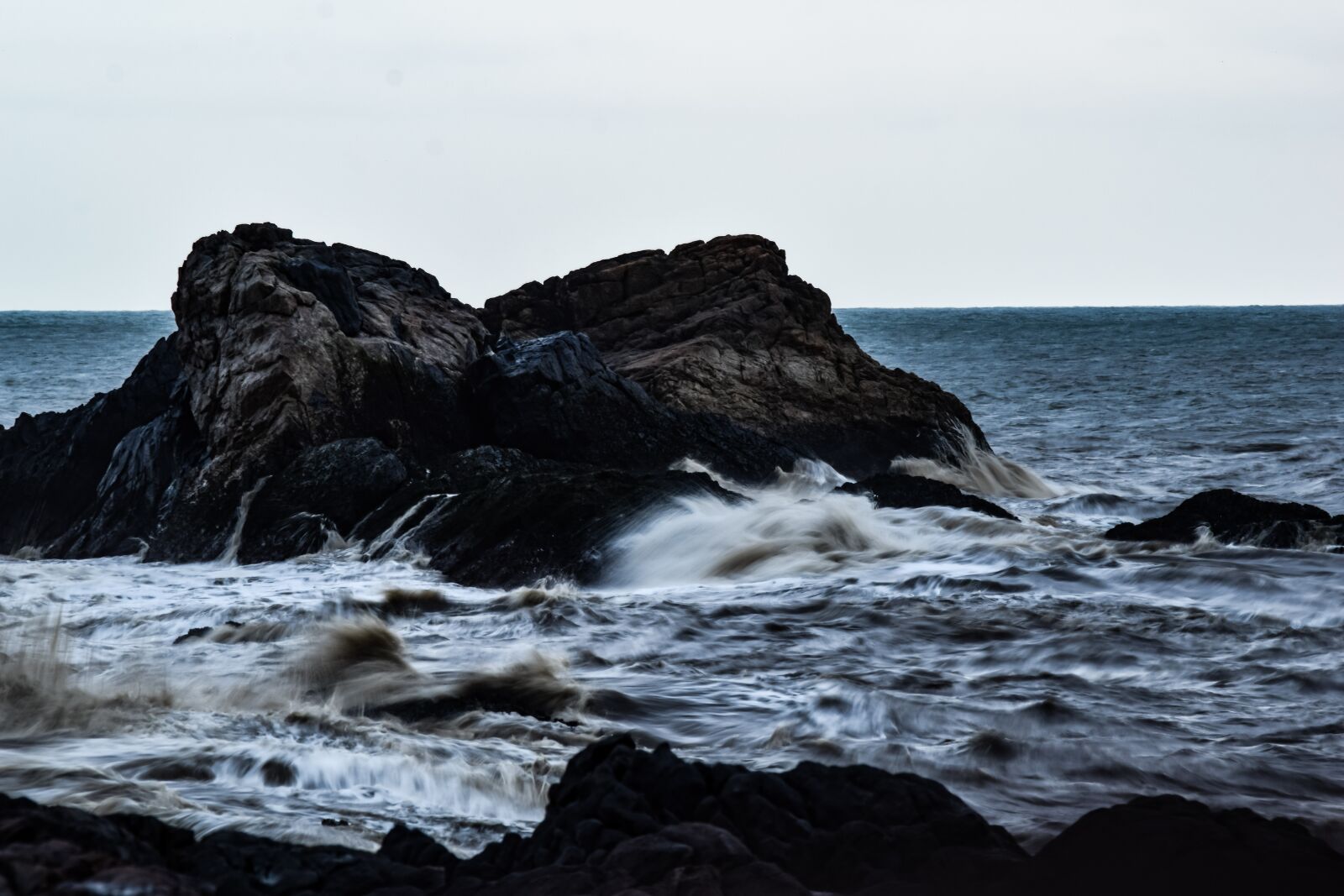 Nikon D3300 sample photo. Ocean, moody, waves photography