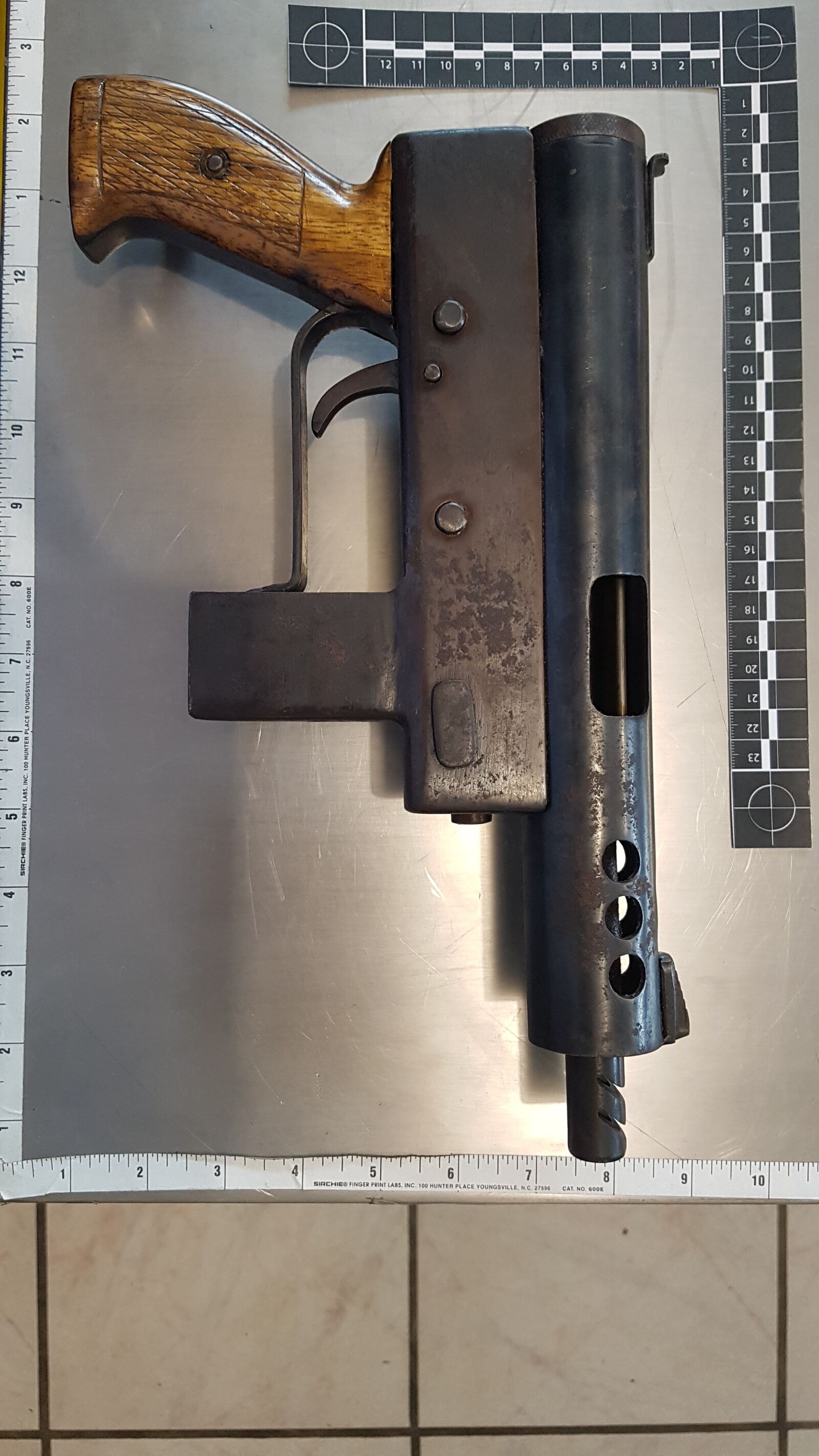 Samsung Galaxy S7 Edge sample photo. Weapon, rifle, sign photography