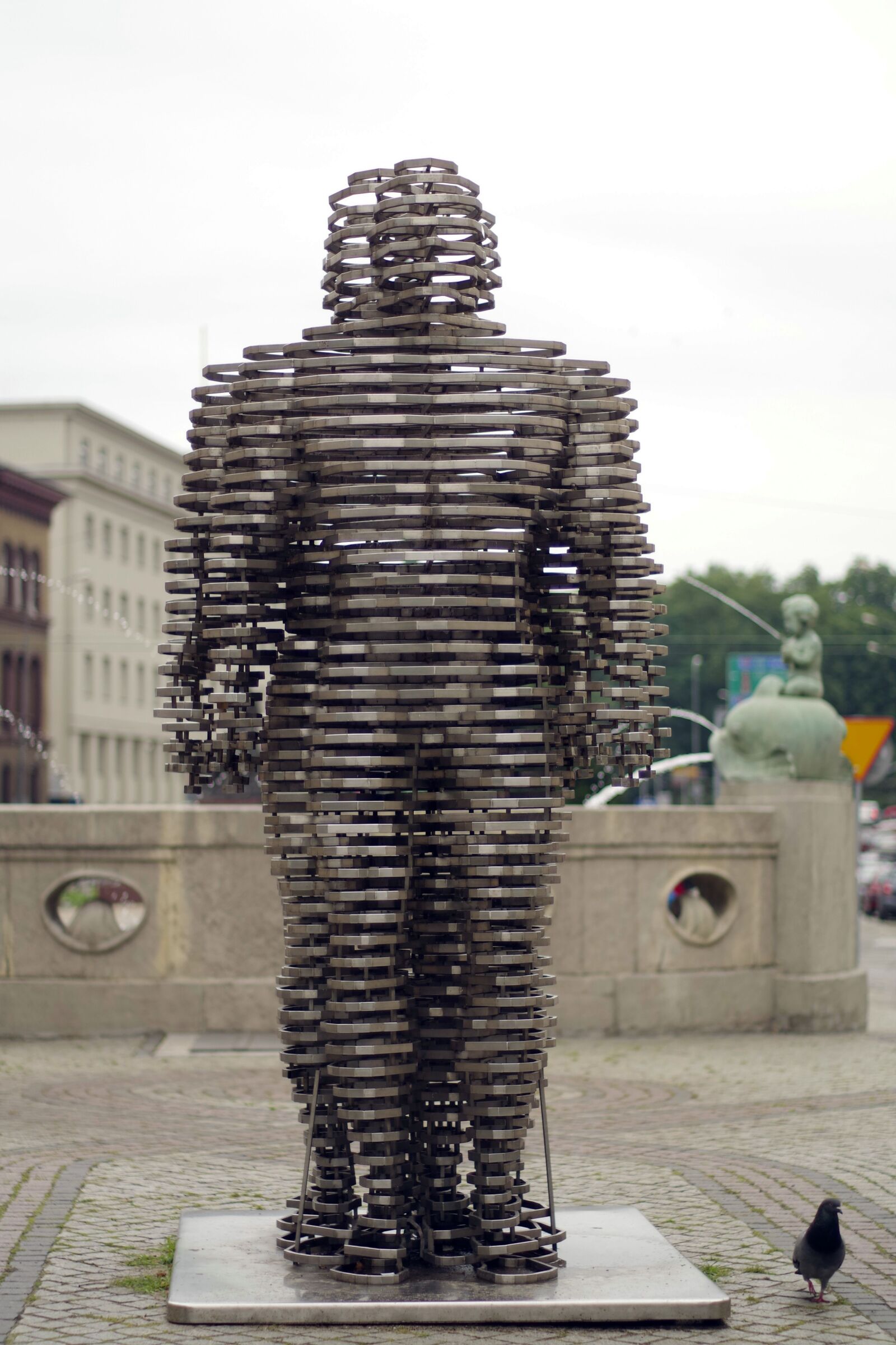 Pentax K-S2 sample photo. Golem, sculpture, poznan photography