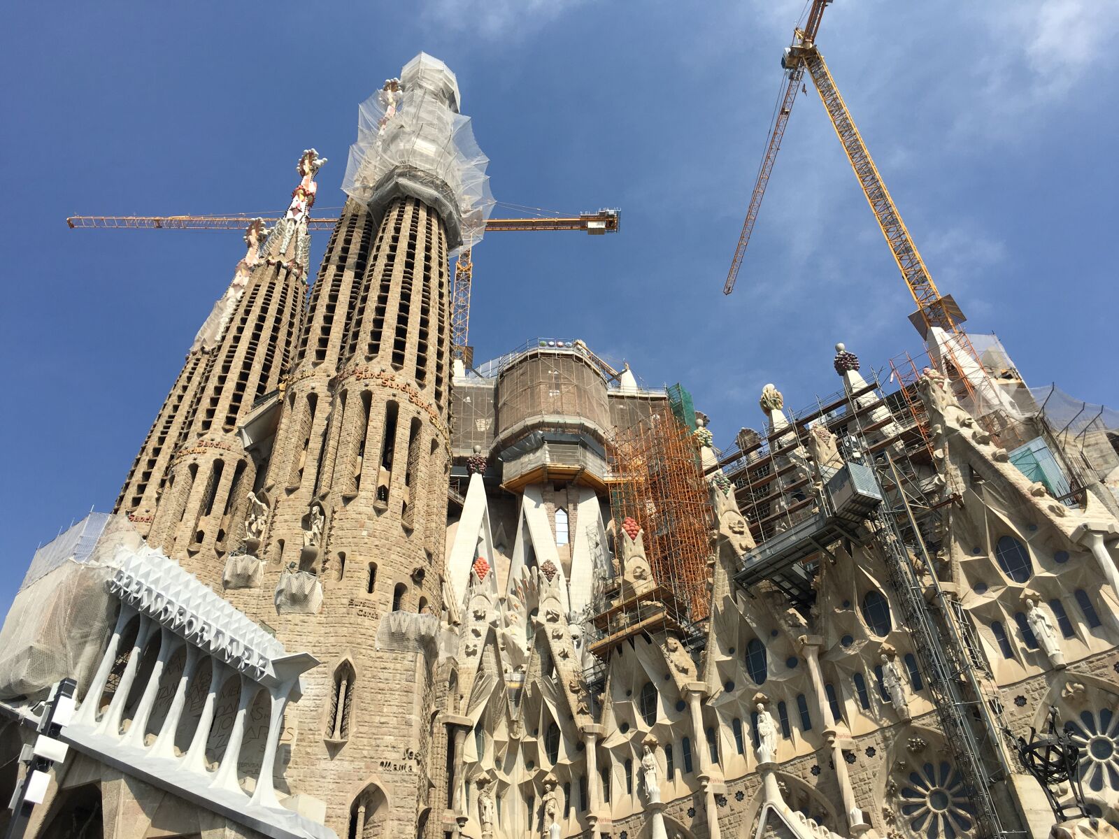 Apple iPhone 6s sample photo. Barcelona, monument, sagrada, familia photography