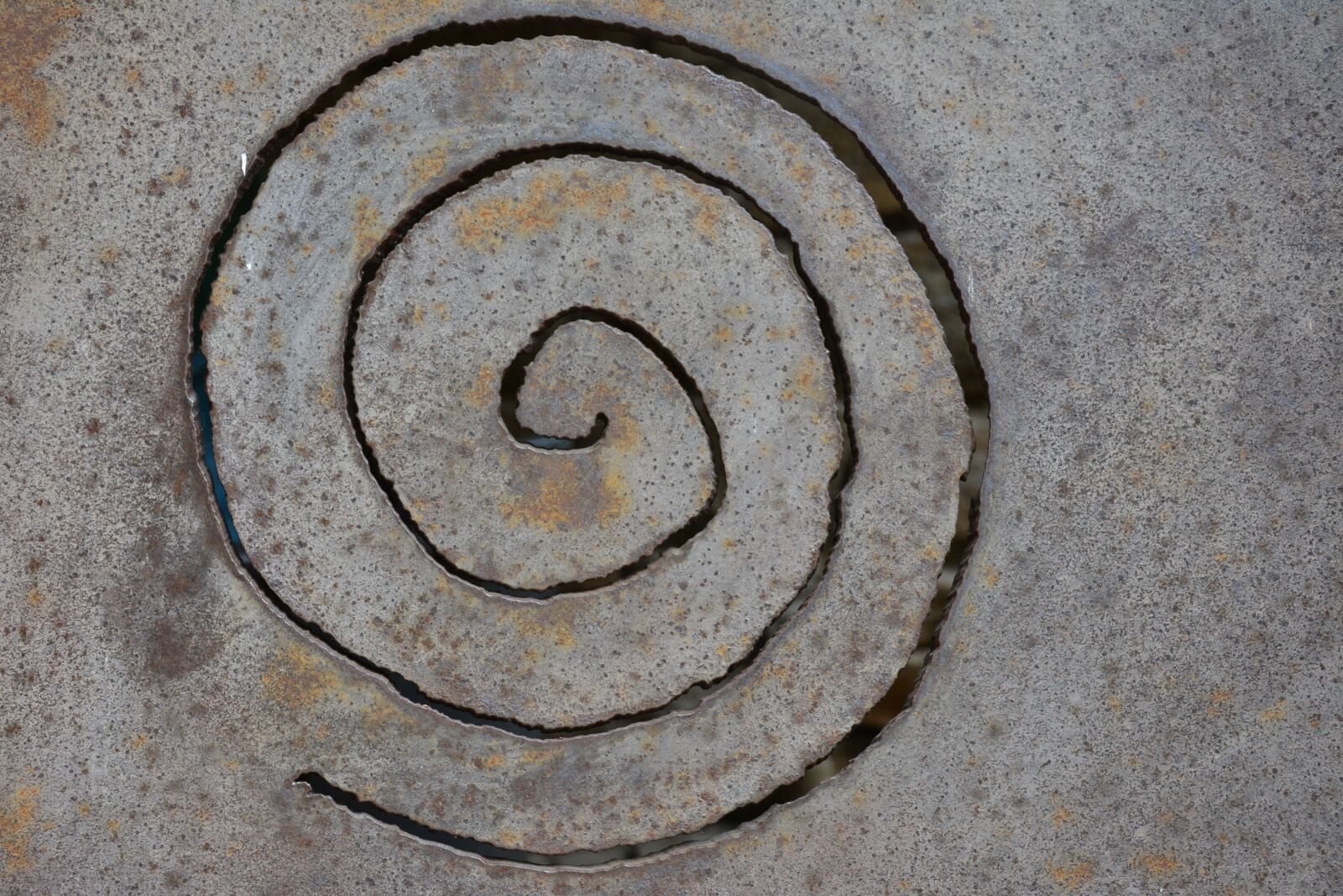 Nikon D5200 sample photo. Spiral, metal, pattern photography