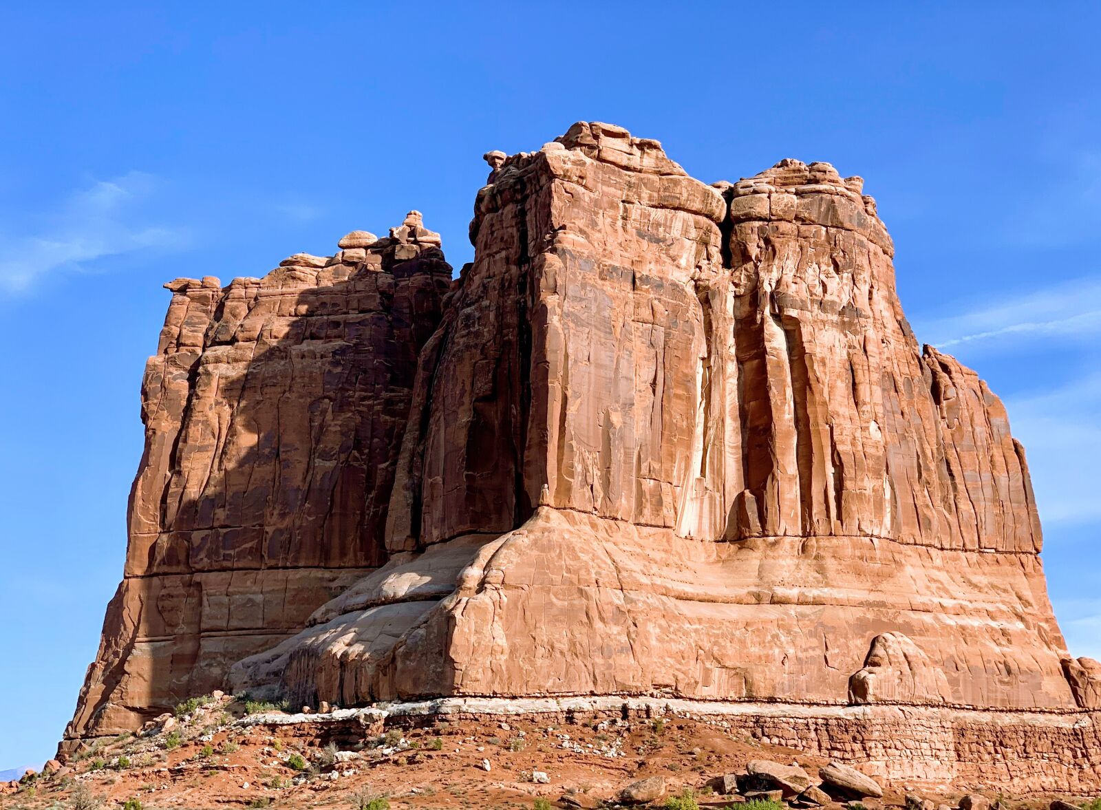 iPhone XS back dual camera 6mm f/2.4 sample photo. Utah, rock, landscape photography
