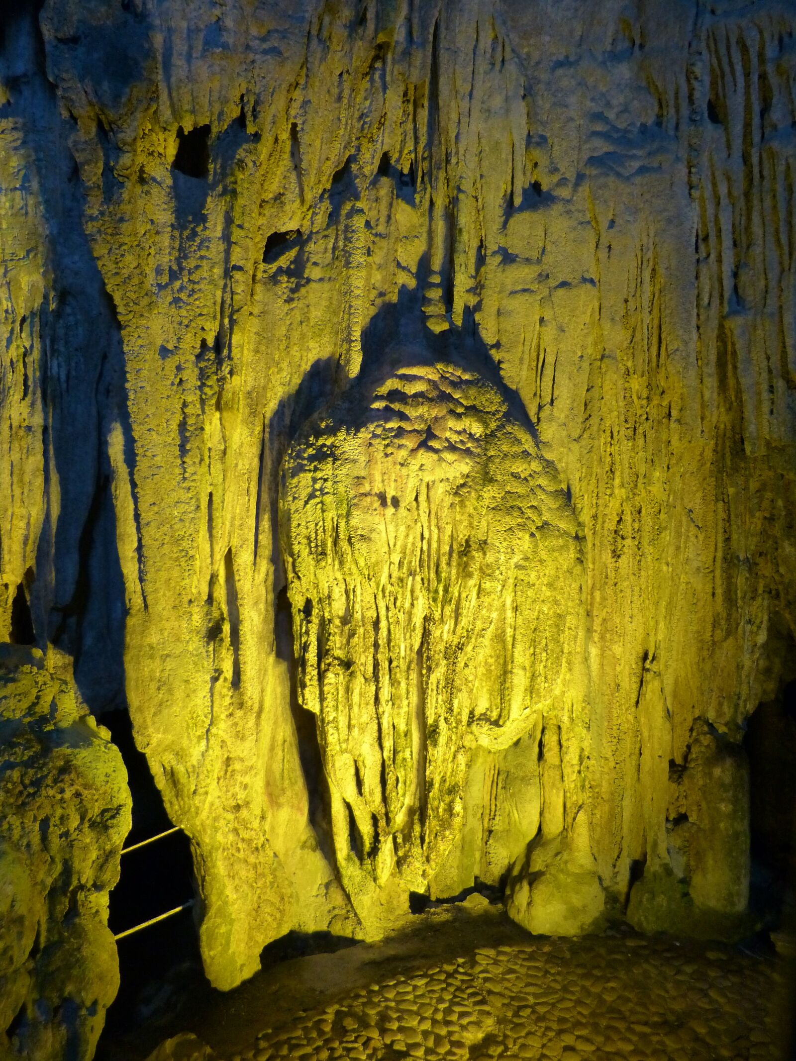 Panasonic Lumix DMC-FZ150 sample photo. Cave, stalactite cave, calcium photography