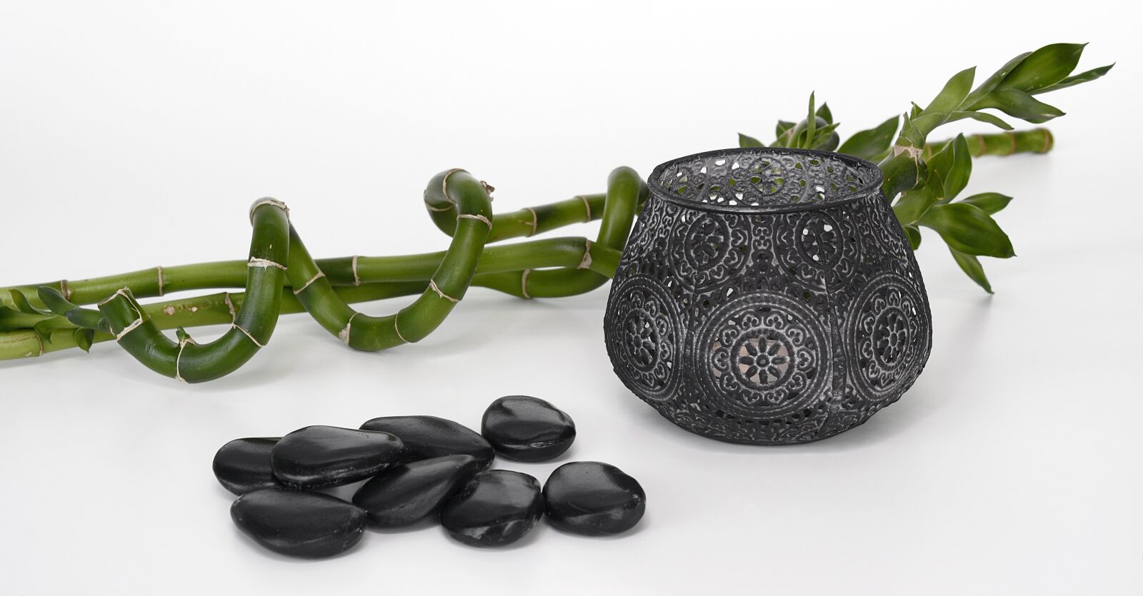 Nikon D7100 sample photo. Stones, black, bamboo photography