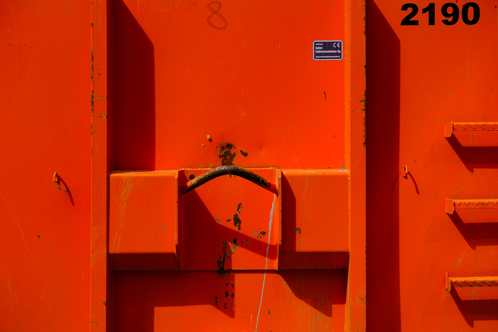 Fujifilm X-Pro3 sample photo. Orange metal container photography