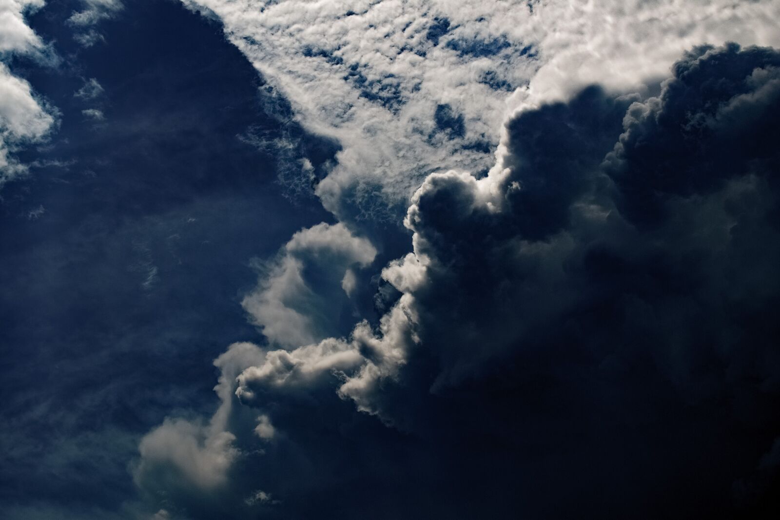 Nikon D3300 sample photo. Clouds, dramatic, cumulus photography