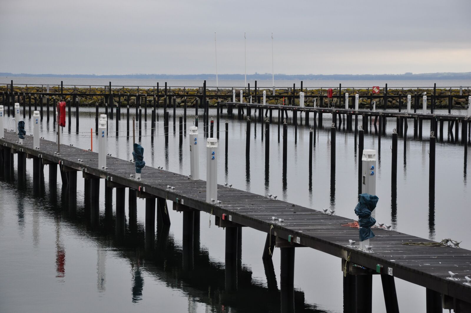 Nikon D90 sample photo. Port, jetty, water photography
