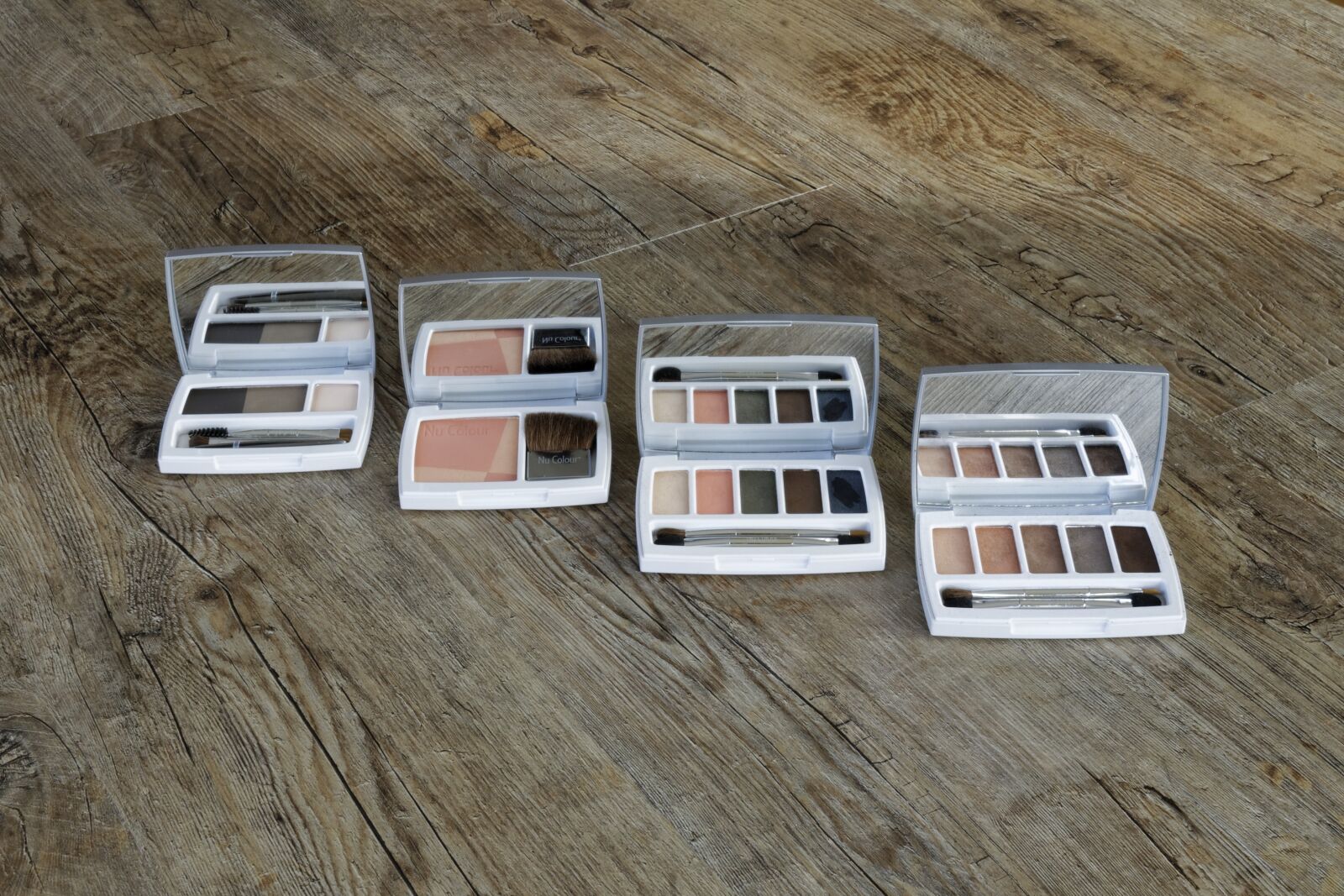 Canon EOS 30D sample photo. Cosmetics, make up, makeup photography