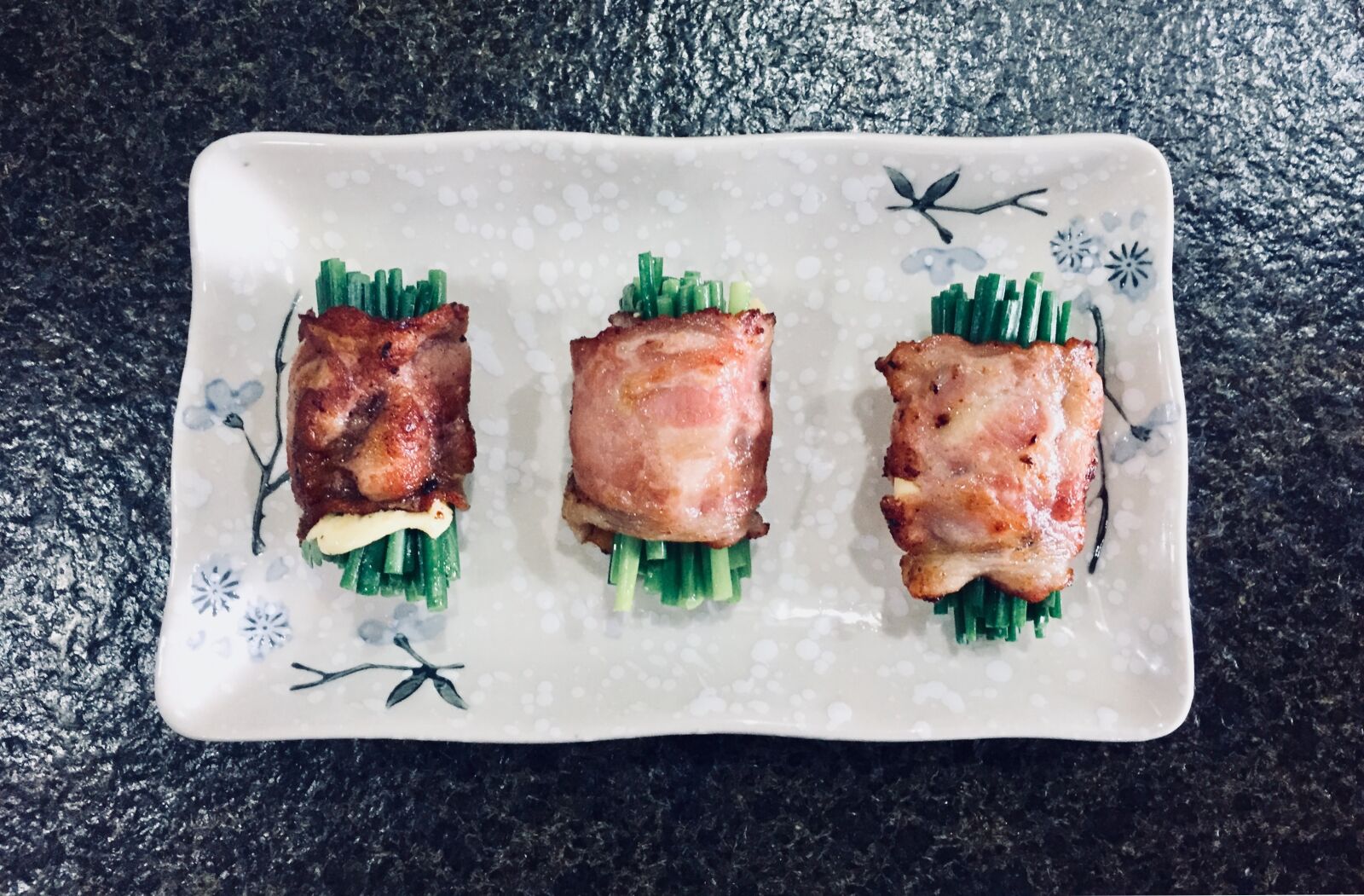 Apple iPhone 6 sample photo. Food, chives, bacon photography