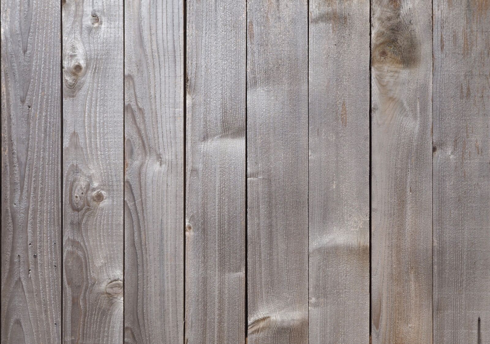 Olympus OM-D E-M10 II sample photo. Wood, textiles, rau photography