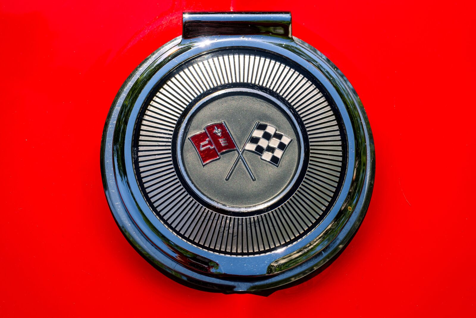 Sony a7 II + Sony FE 28-70mm F3.5-5.6 OSS sample photo. Fuel tank cap, metal photography