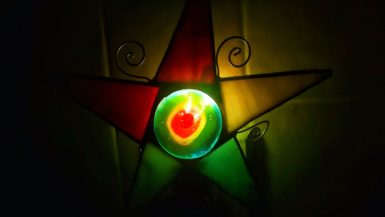 Motorola Moto X (1st Gen) sample photo. Color, glass, light, night photography