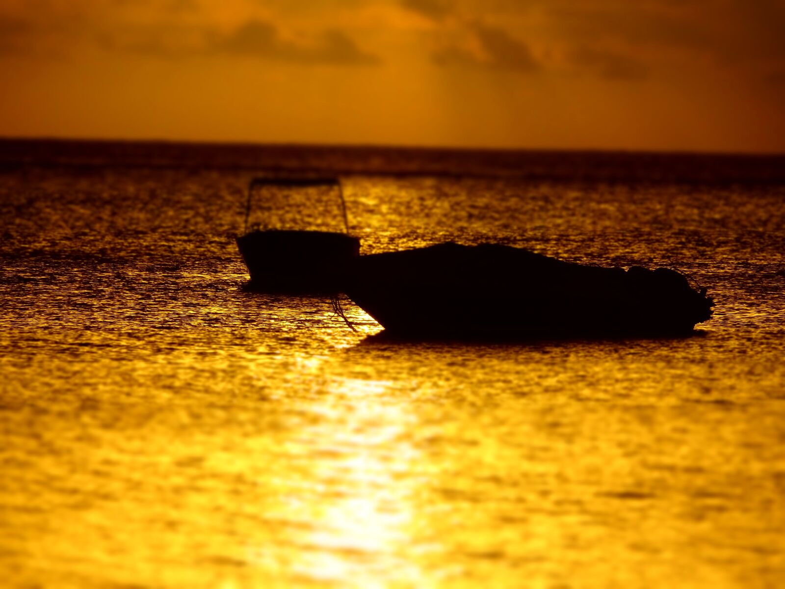 Sony Cyber-shot DSC-WX500 sample photo. Sundown, evening, mauritius photography
