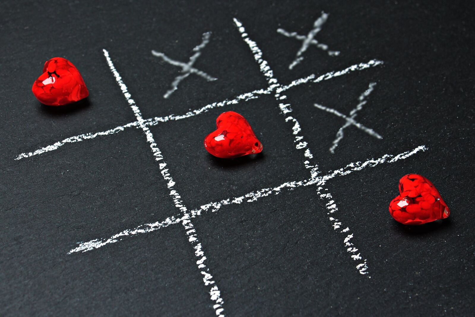 Canon EOS 550D (EOS Rebel T2i / EOS Kiss X4) sample photo. Tic tac toe, love photography