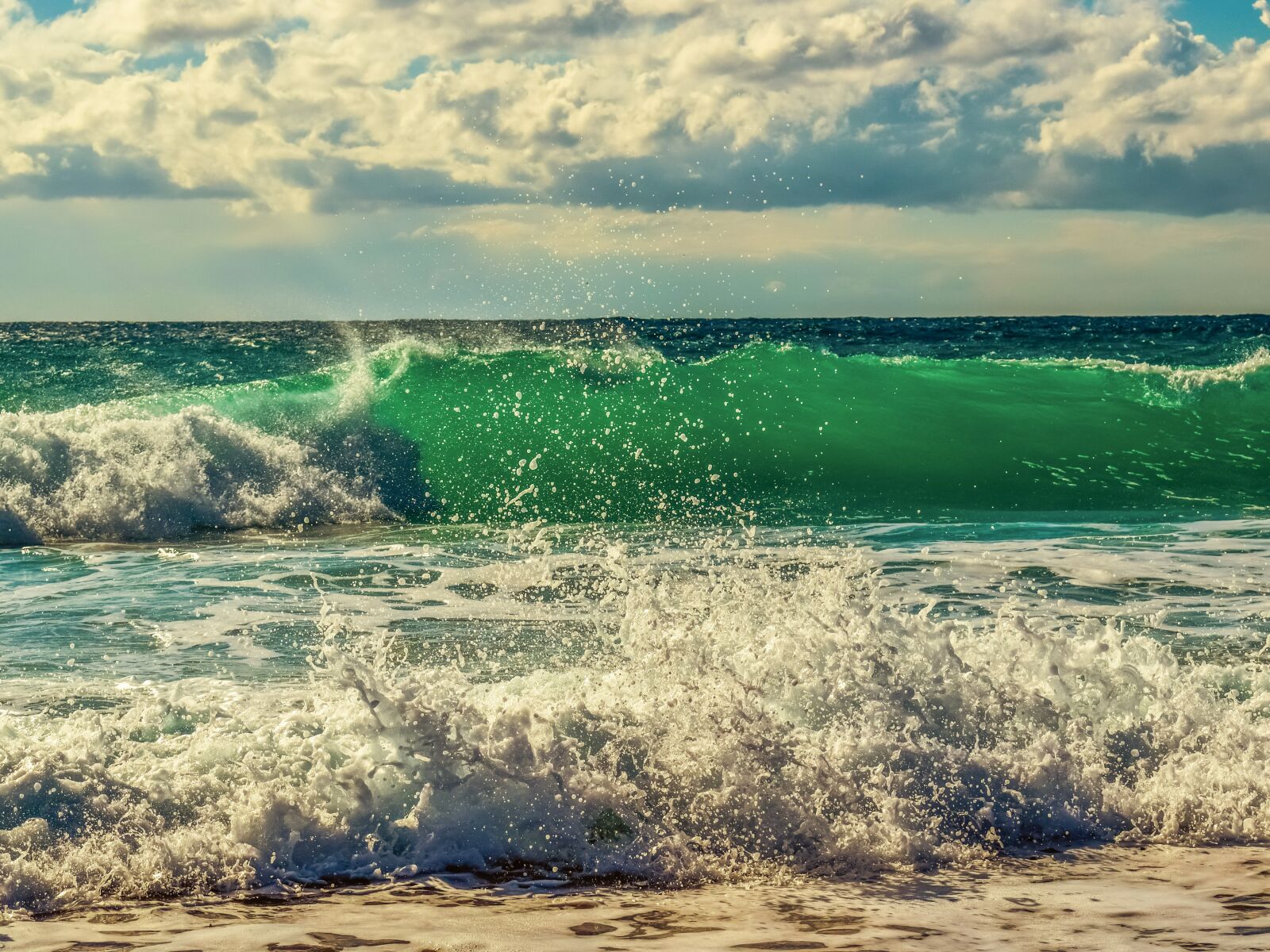 Nikon D3300 sample photo. Wave, smashing, foam photography