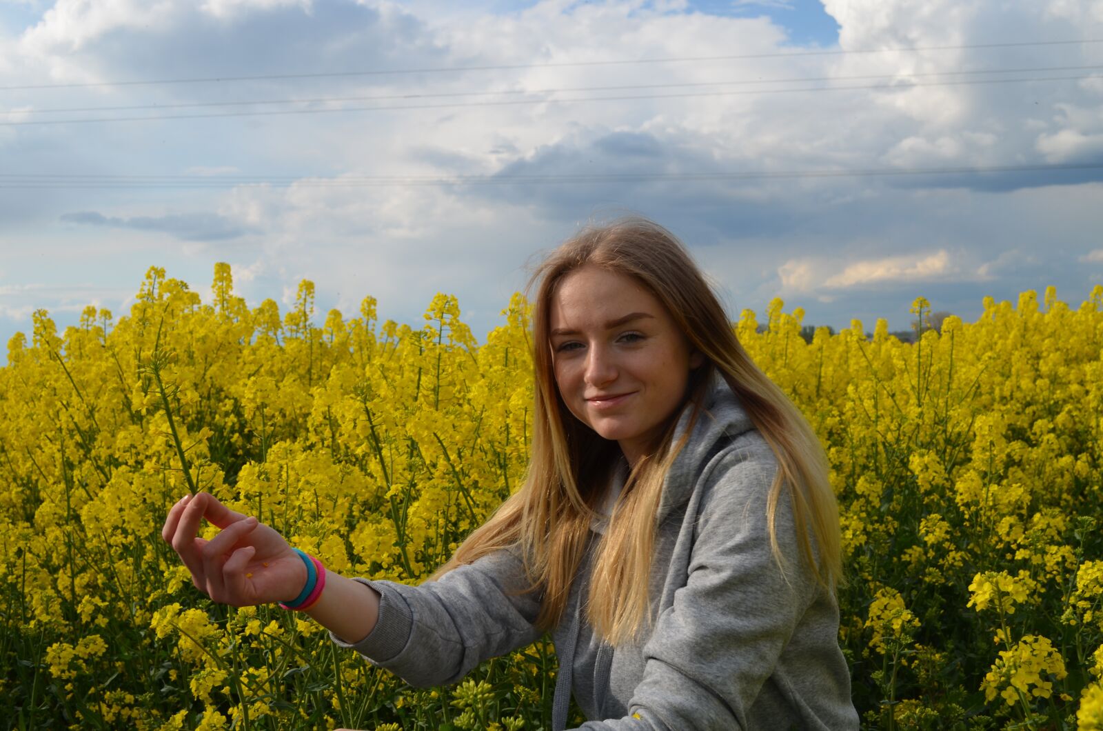 Nikon D5100 sample photo. Agatha, field, sky photography