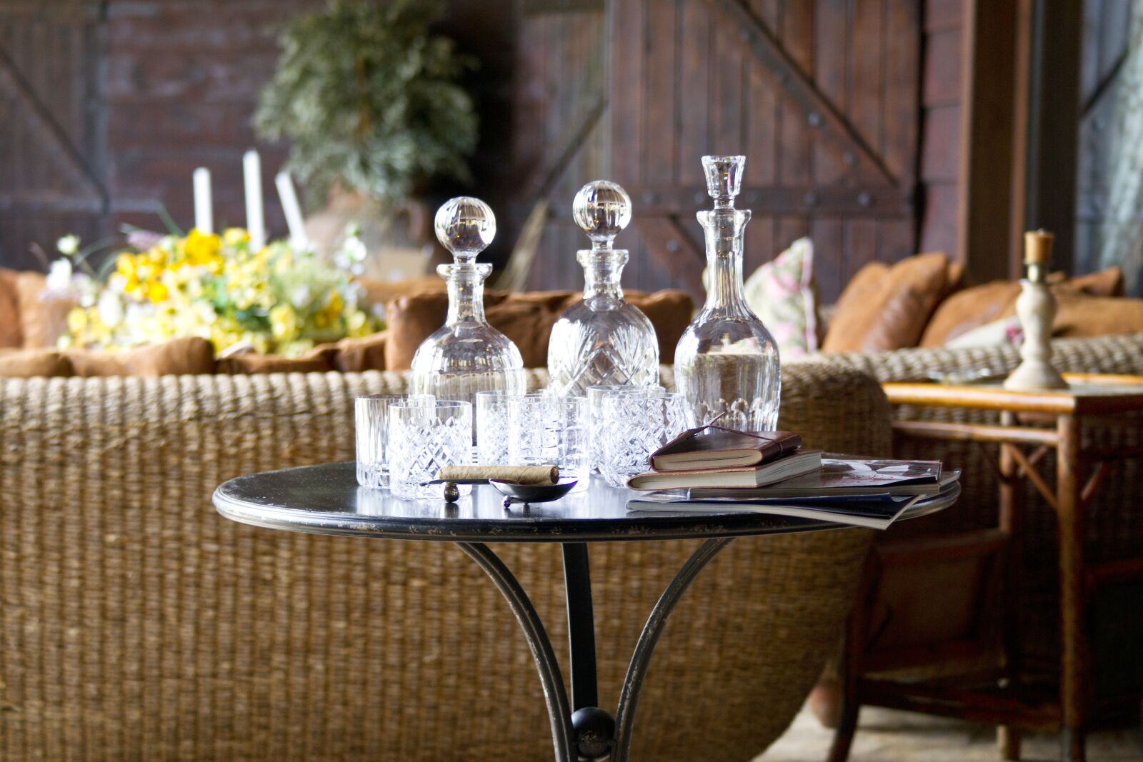 Sony Alpha DSLR-A850 sample photo. Table, coffee table, furniture photography