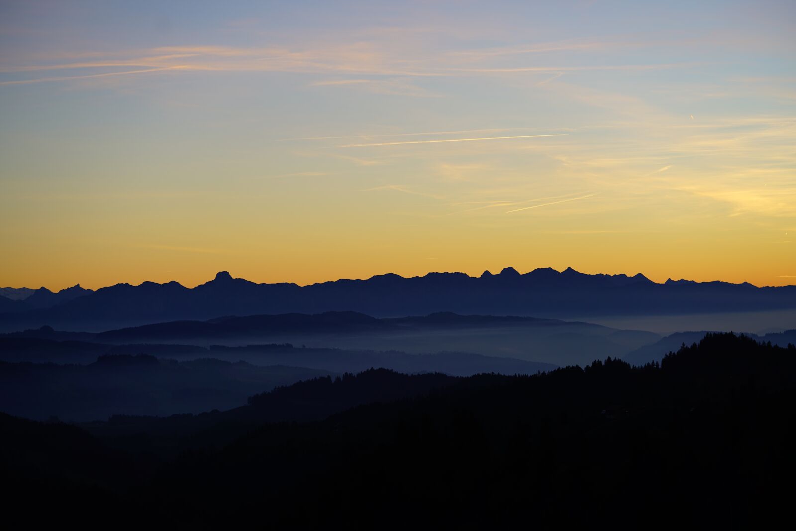 Sony a7R II + Sony FE 90mm F2.8 Macro G OSS sample photo. Lüderenalp, mountains, view photography