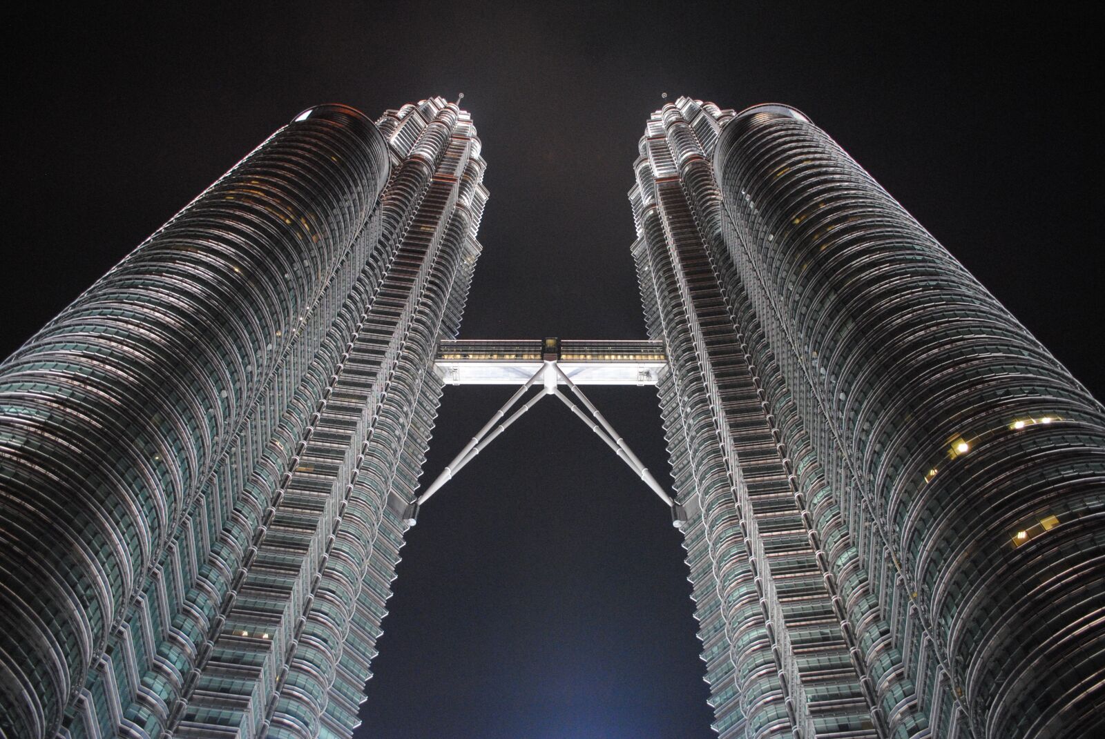 Nikon D3000 sample photo. Petronas towers, night, travel photography