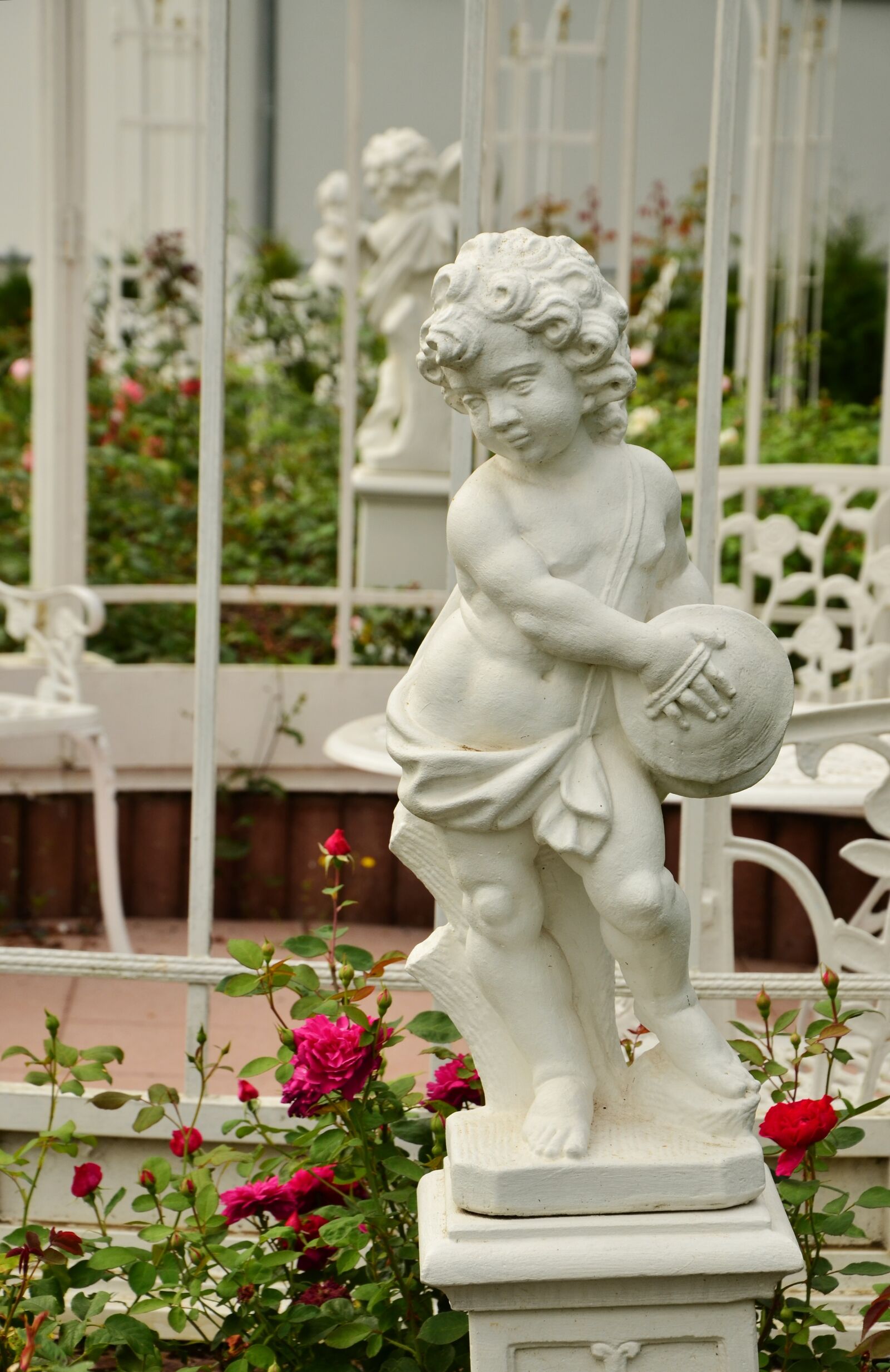 Nikon D5100 sample photo. Statue, figure, sculpture young photography