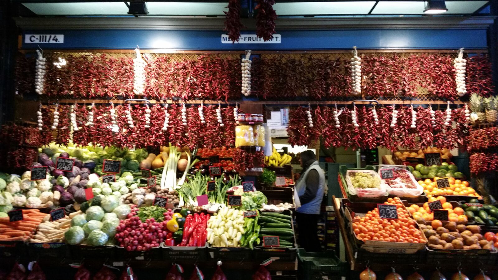 Samsung Galaxy S5 sample photo. Market, food, eat photography