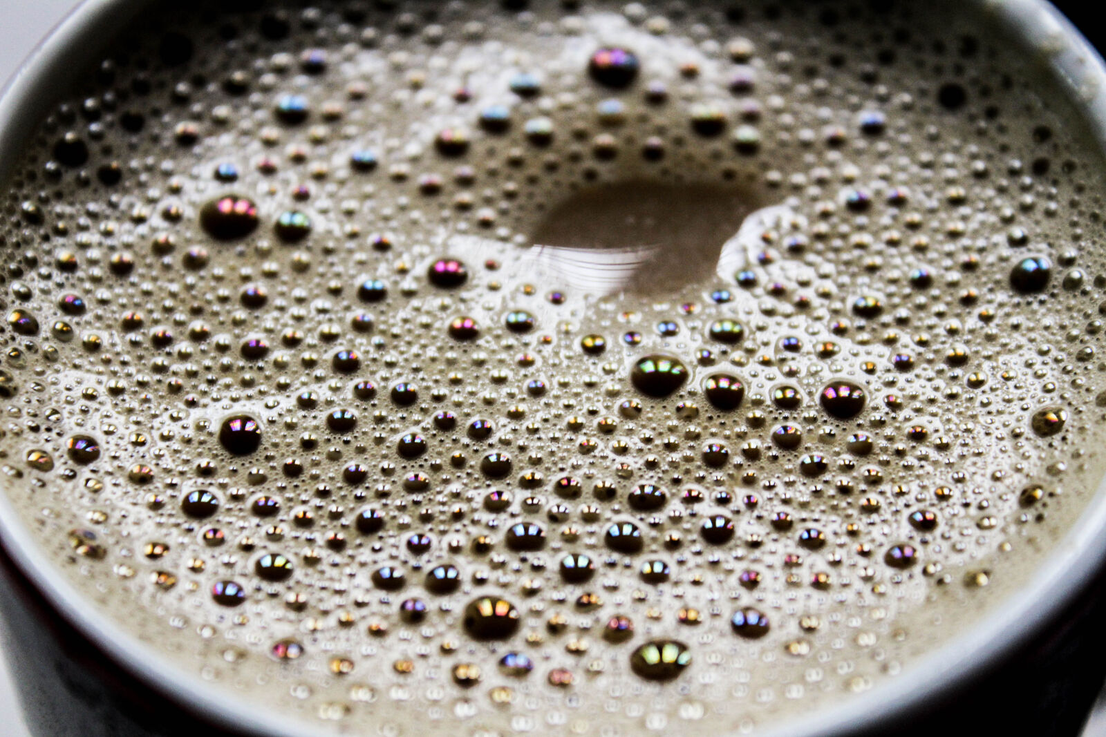 Canon EOS 1300D (EOS Rebel T6 / EOS Kiss X80) sample photo. Black, coffee, boost, bubbles photography
