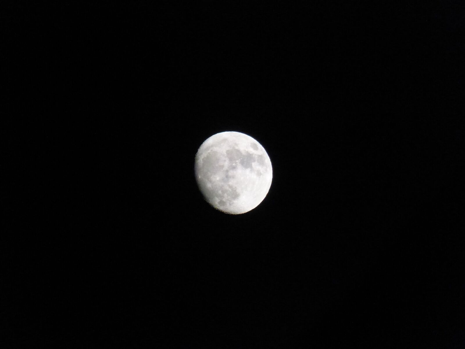Panasonic DMC-FZ62 sample photo. Moon, night, black sky photography
