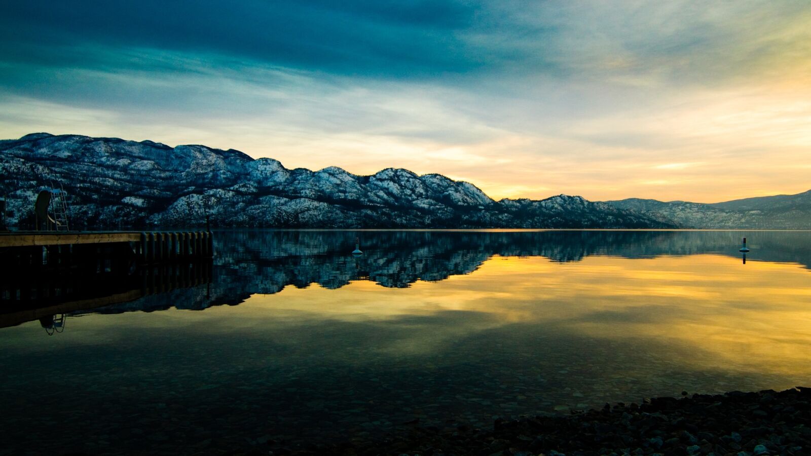 Nikon D300 sample photo. Reflection of the sky photography