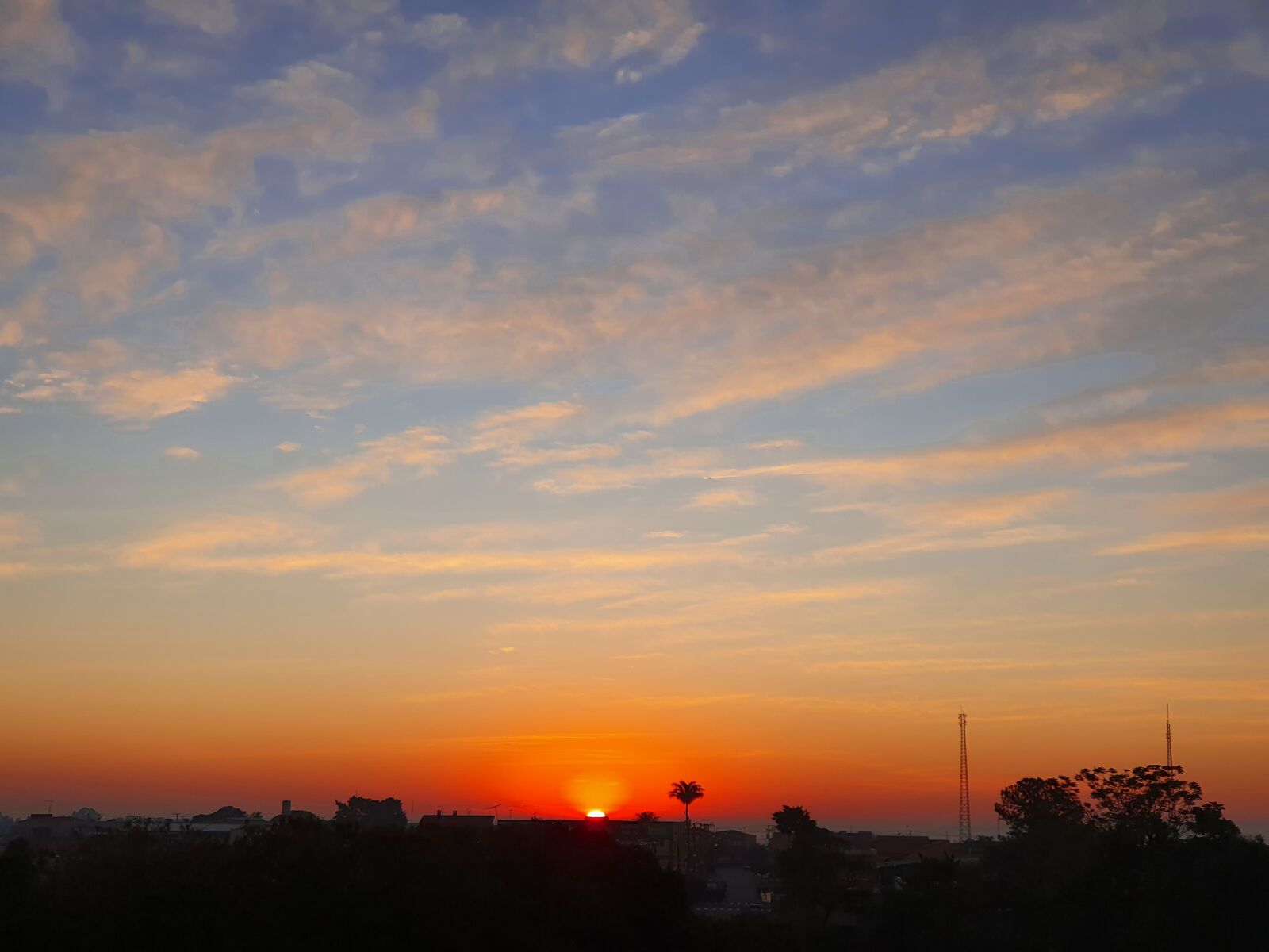 Samsung SM-G975F sample photo. Sky, sun, sunrise photography