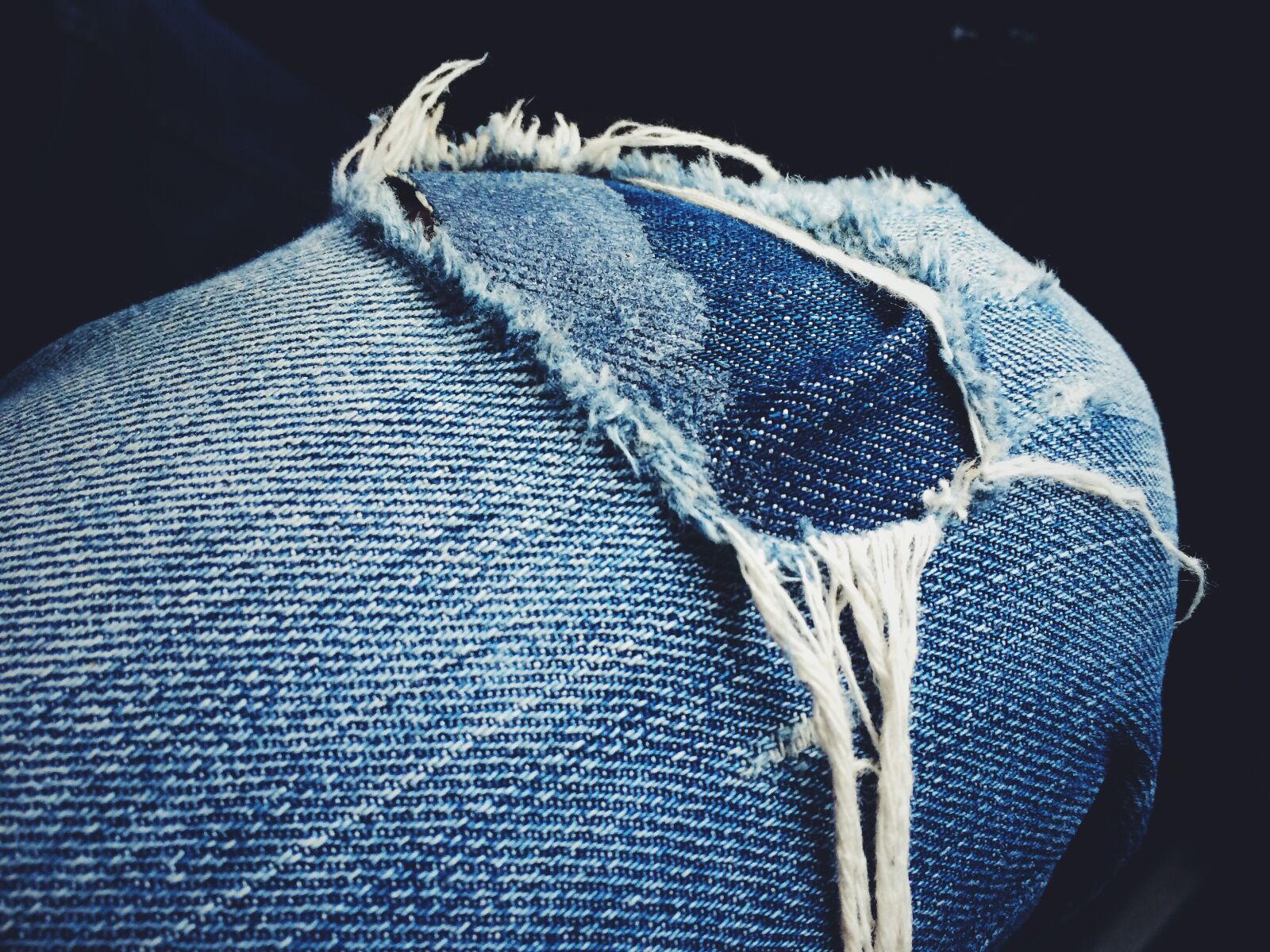 iPhone 5s back camera 4.15mm f/2.2 sample photo. Blue, jeans, dark, jeans photography