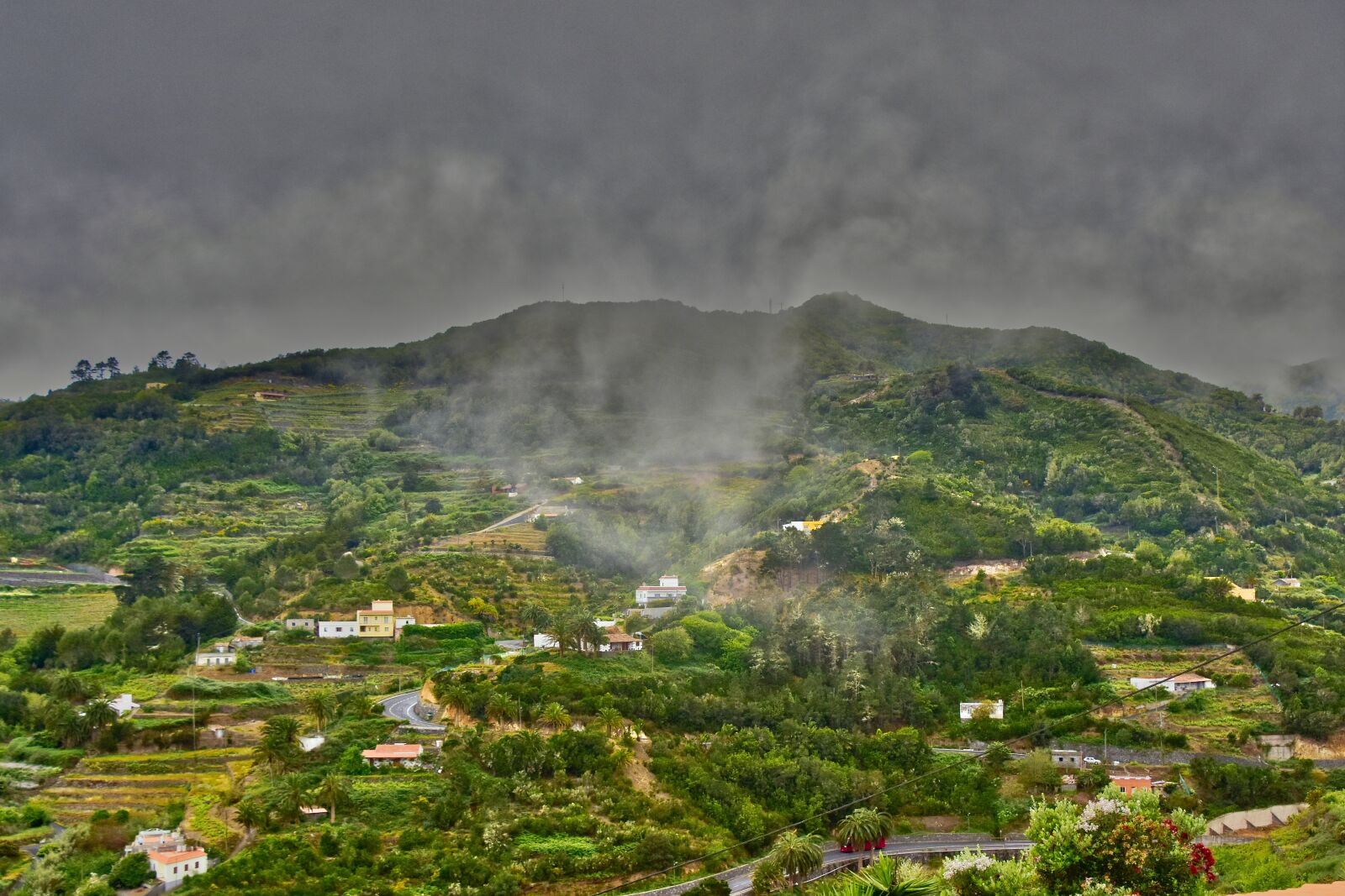 Nikon D7200 sample photo. Mountain, clouds, trade winds photography