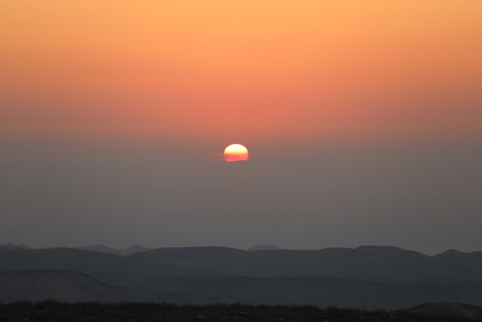 Canon EF 70-200mm F2.8L IS II USM sample photo. Sunset, sky, landscape photography