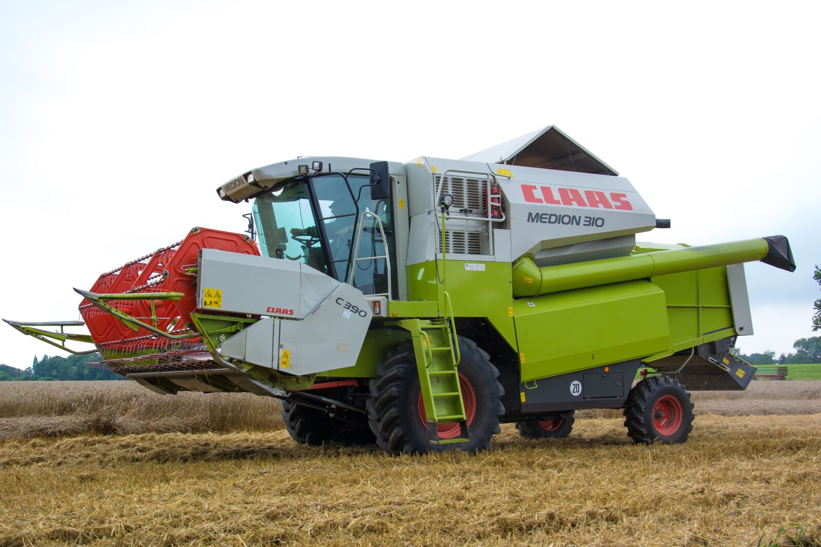 Nikon D5200 sample photo. Harvest, combine harvester, cereals photography