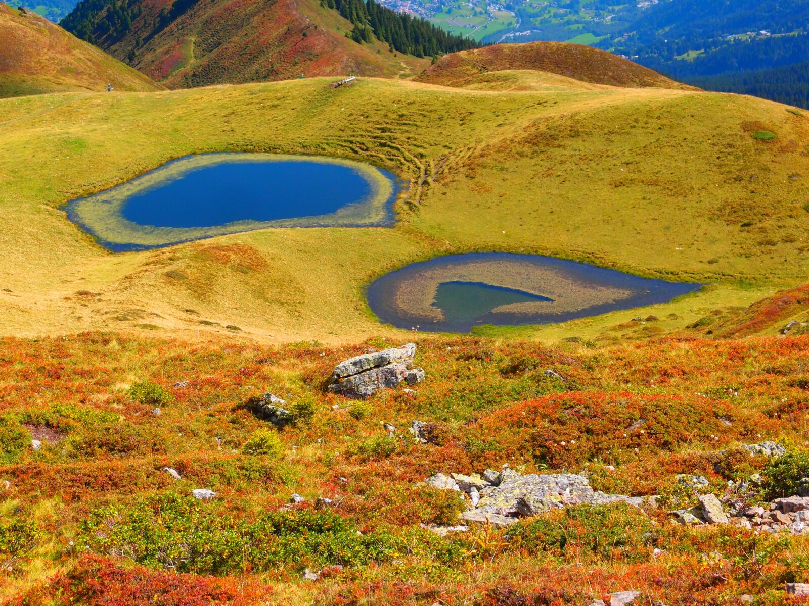 Olympus XZ-1 sample photo. Lake, pond mountain, landscape photography