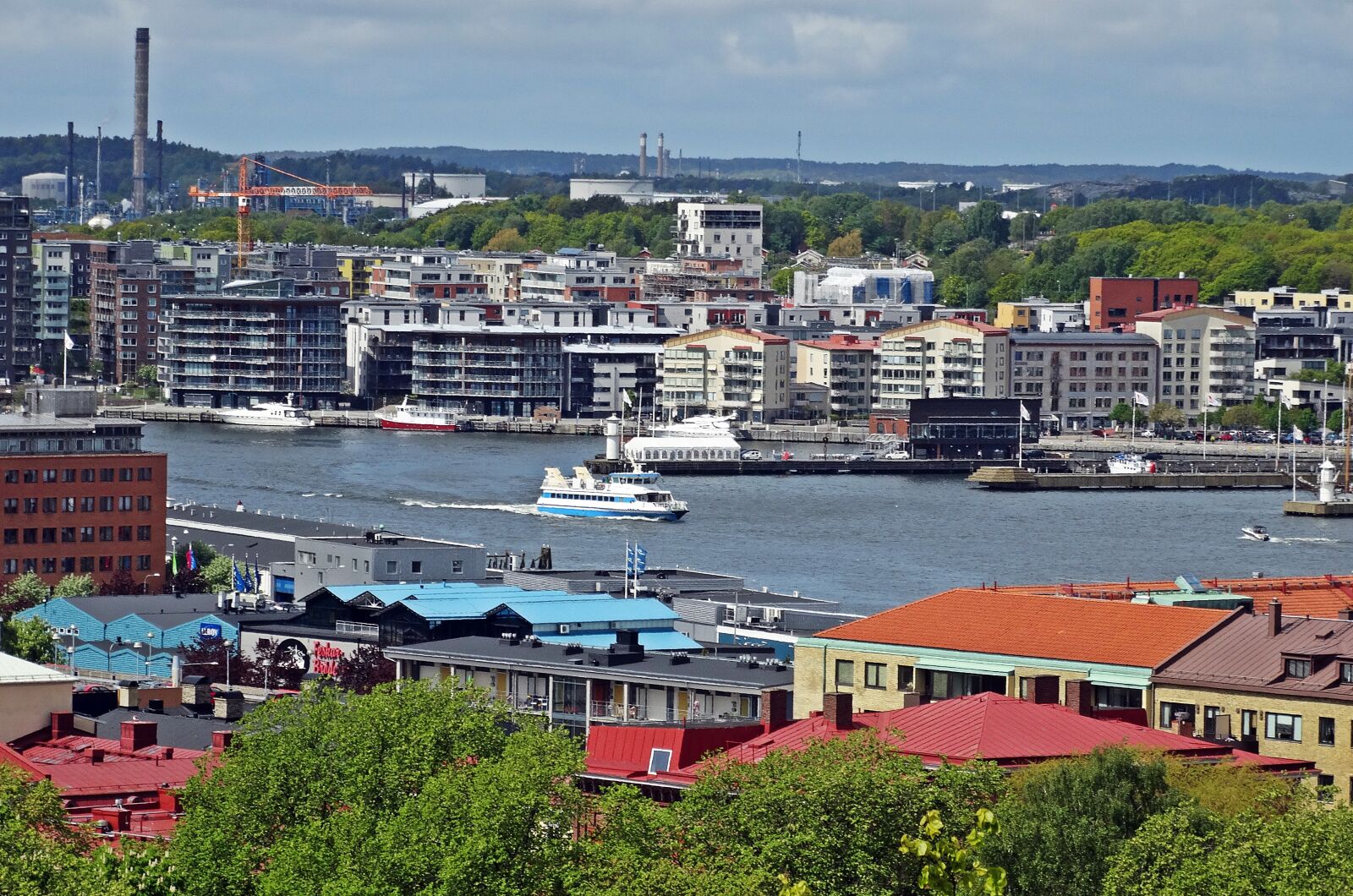 Sony Cyber-shot DSC-HX300 sample photo. Gothenburg, overlooking the harbour photography