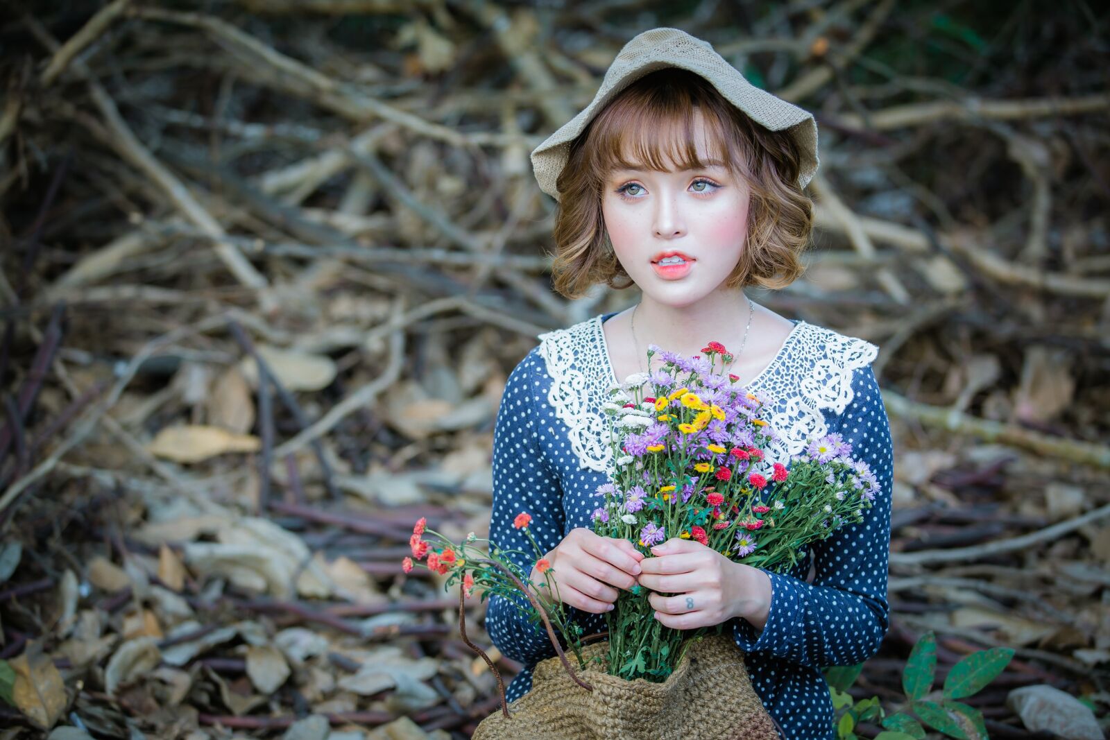Canon EF 70-200mm F2.8L IS II USM sample photo. Girl, woman, people photography