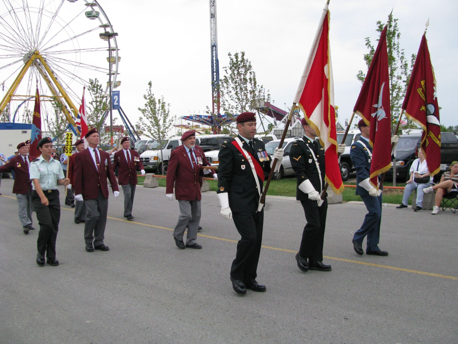 Canon POWERSHOT SX100 IS sample photo. Marching, veterans, parade photography