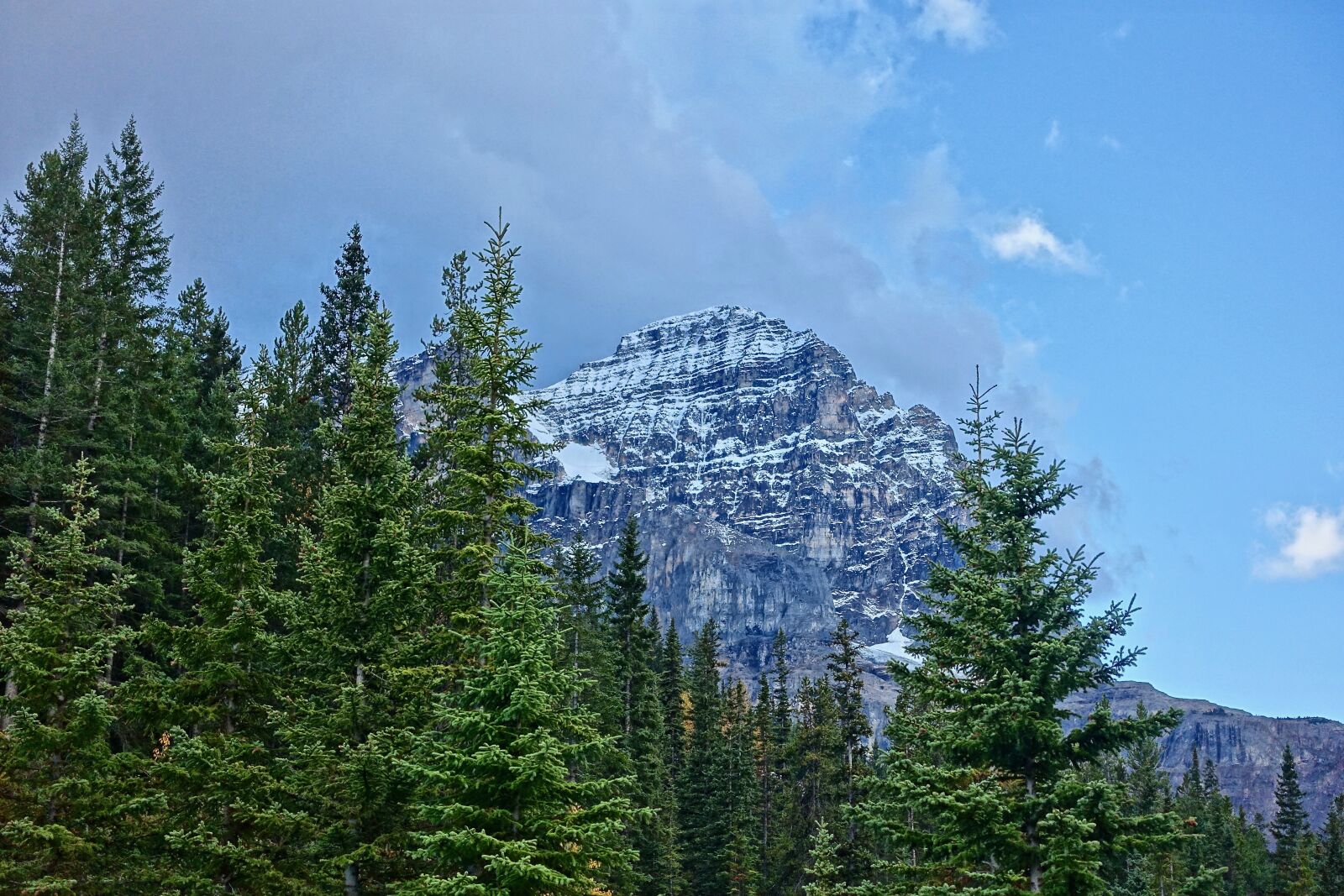 Sony Cyber-shot DSC-RX100 III sample photo. Peak, rockies, mountains photography