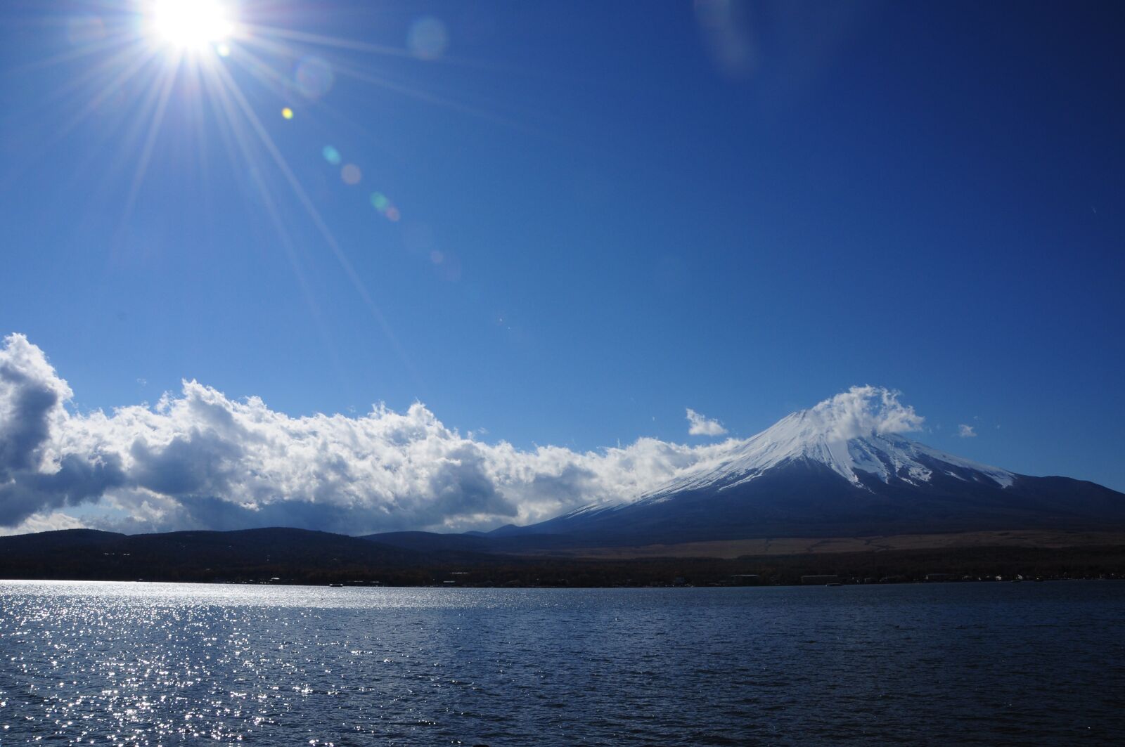 Nikon D5000 sample photo. Mt fuji, sun, cloud photography