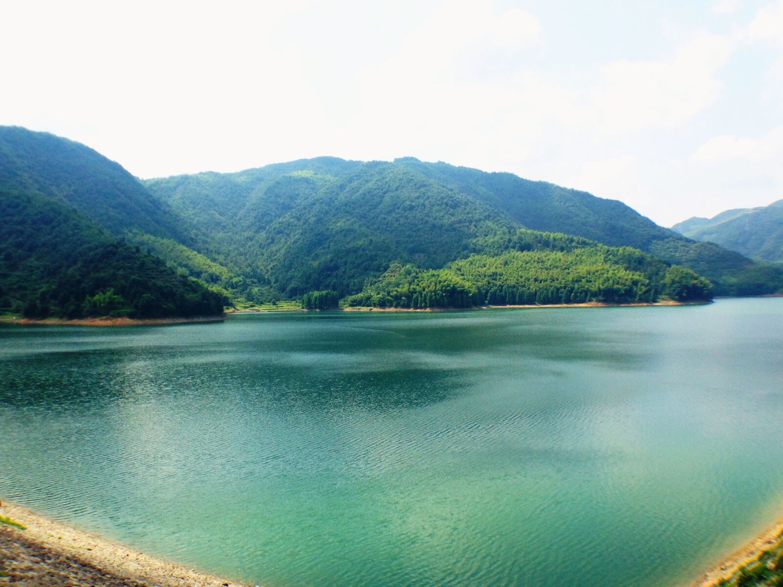 iPhone 5c back camera 4.12mm f/2.4 sample photo. Water, and, mountains photography