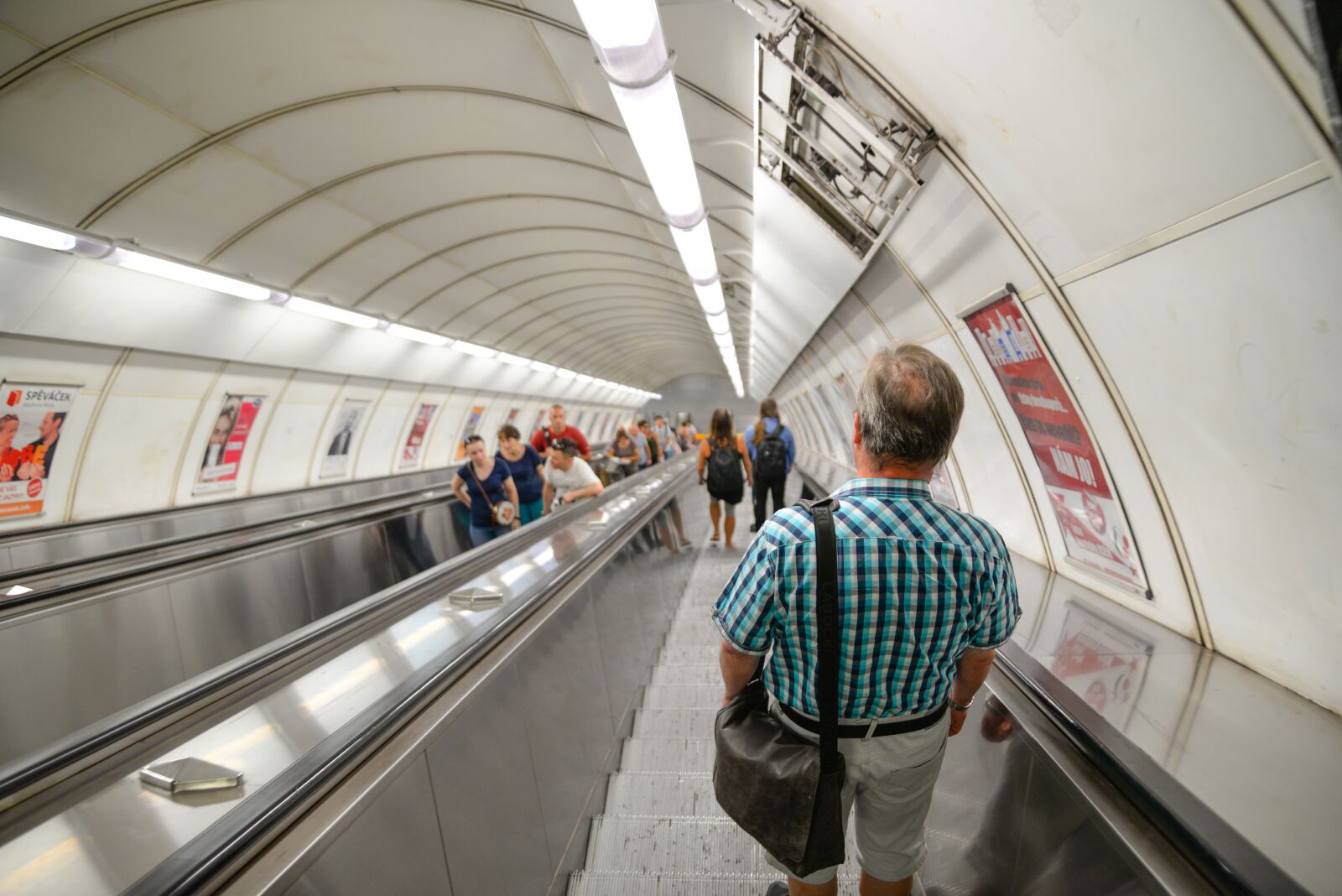Nikon D610 sample photo. Tube, subway, escalator photography